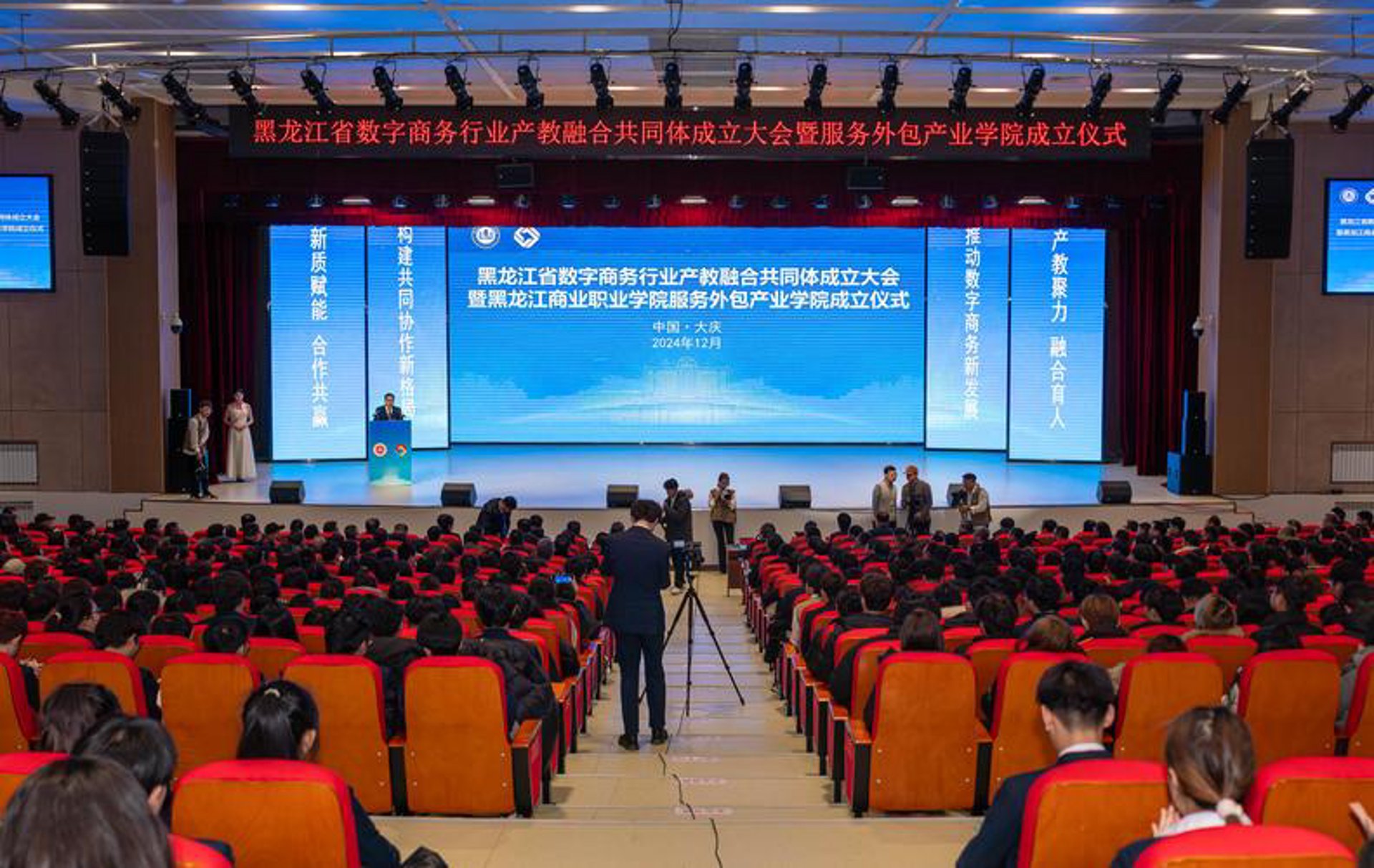 翠控翡翠回收